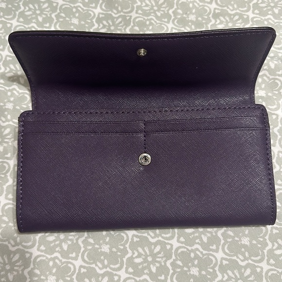 MK Wallet - Picture 3 of 9